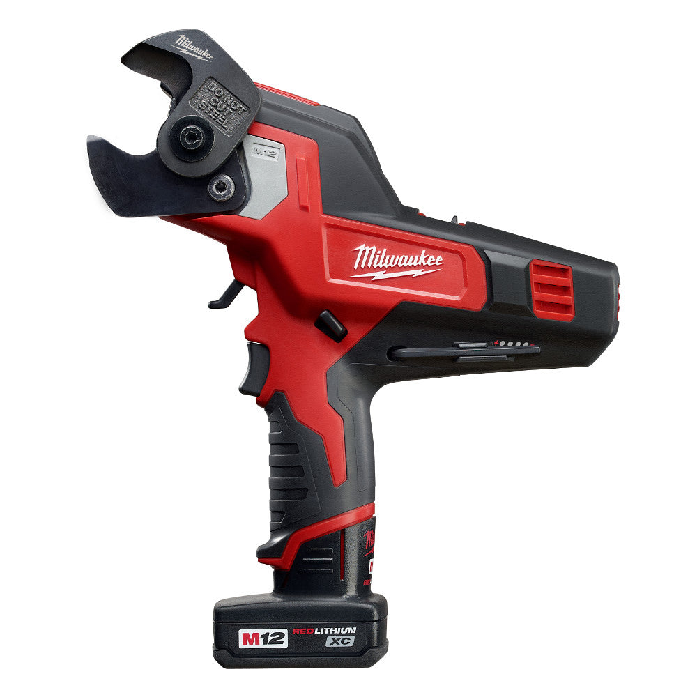 Milwaukee Electric M12 Cable Cutter Kit - MLW-2472-21XC | GarageAndFab.com