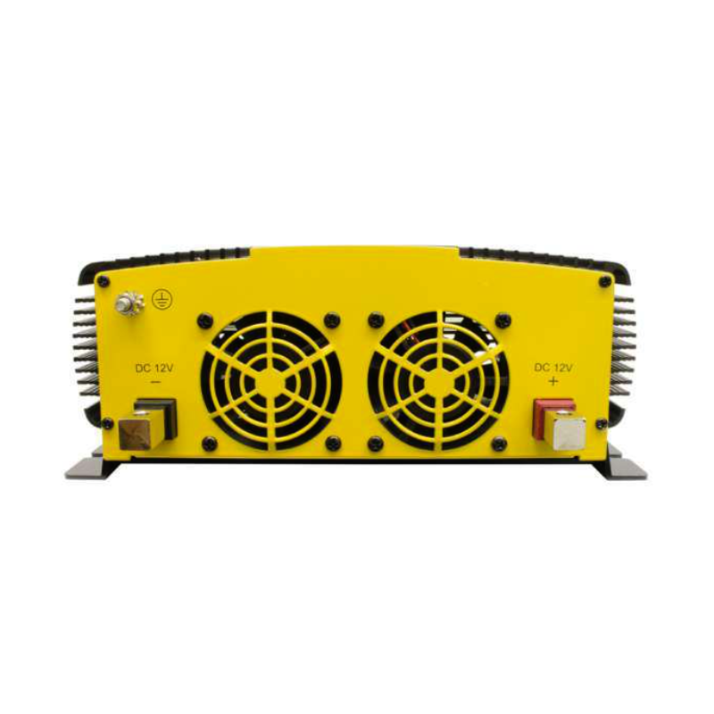 Go Power GP-1750HD 1750W Heavy Duty Modified Sine Wave Inverter | GarageAndFab.com | Munro Industries